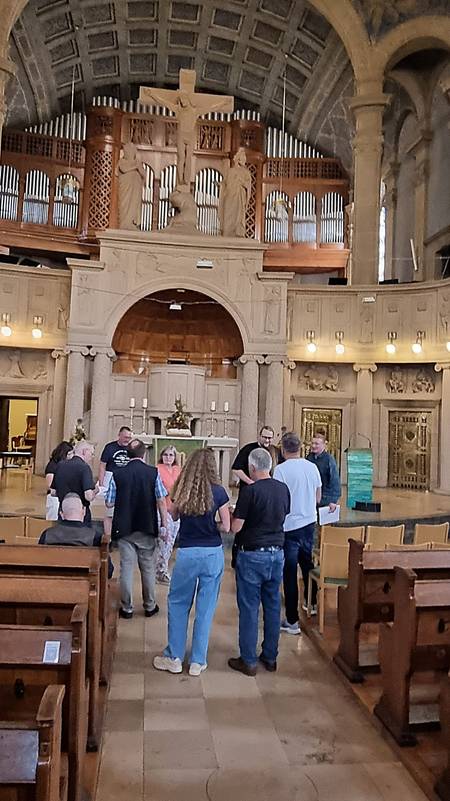 Vorbereitungen für ARD-Fernsehgottesdienst aus der Christuskirche