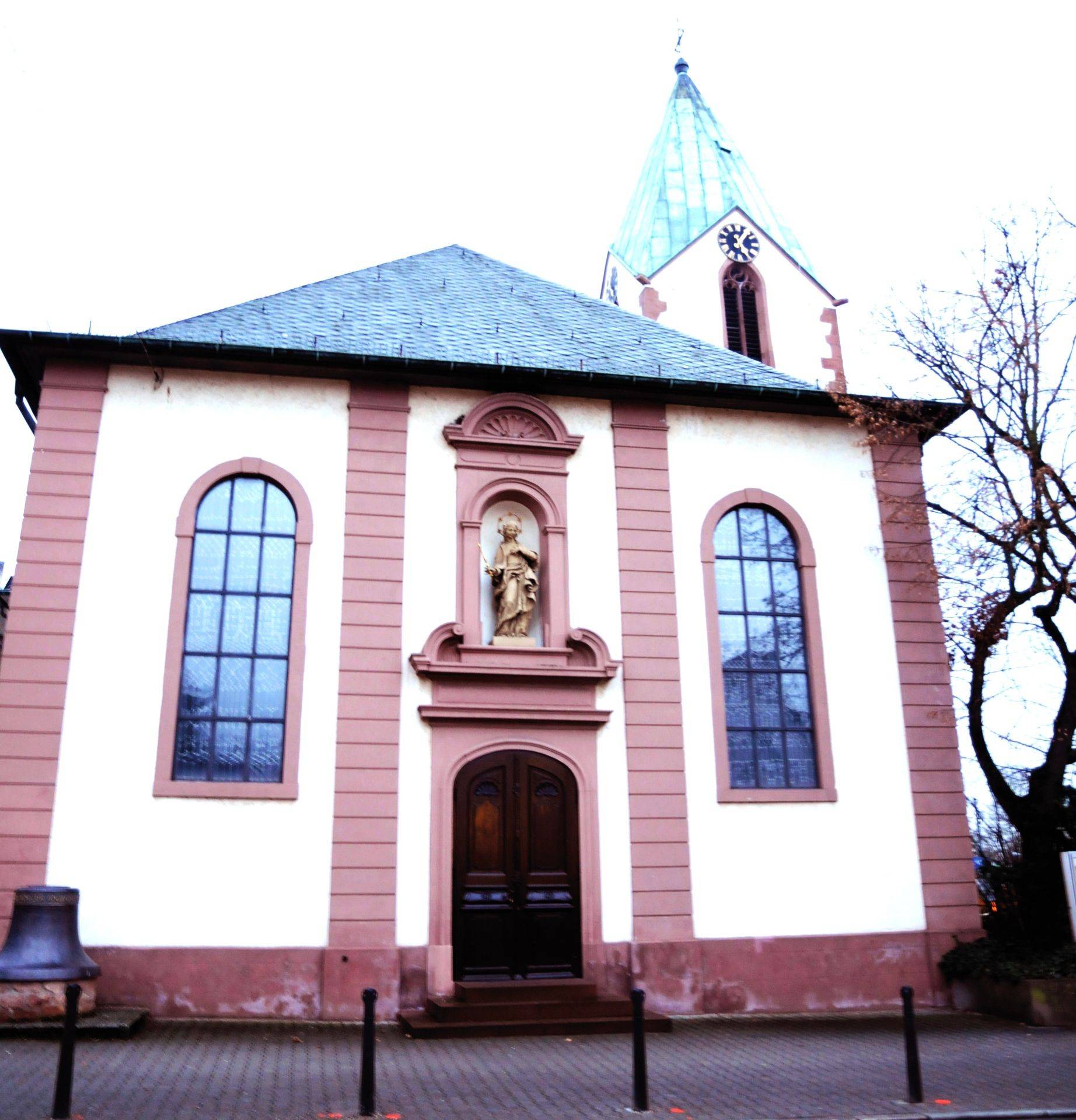 Bild der katholischen Kirche St. Peter und Paul