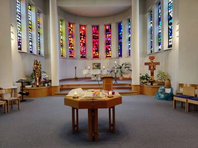 Bild vom Innenraum Kapelle Theresienkrankenhaus