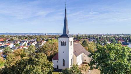 Bild der Auferstehungskirche