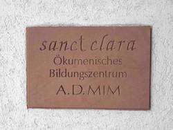 Quelle: ekma/deVos Bild des Schildes von sanctclara