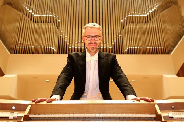 Organist Holger Gehring