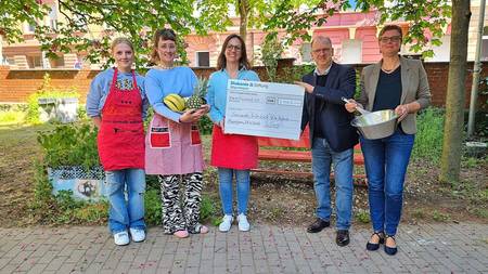 Spende der DiakonieStiftung für Projekt Gesundes Frühstück