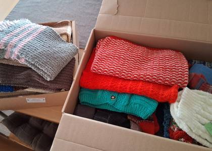 gestrickte Spende vom Handarbeitskreis Gartenstadt