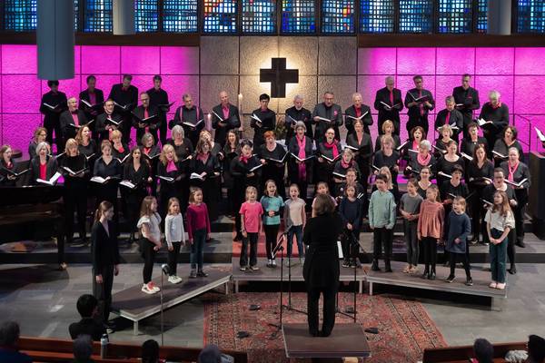 Quelle: EGidN TW Foto der Melanchthonkantorei in der Epiphaniaskirche Mannheim-Feudenheim 2023